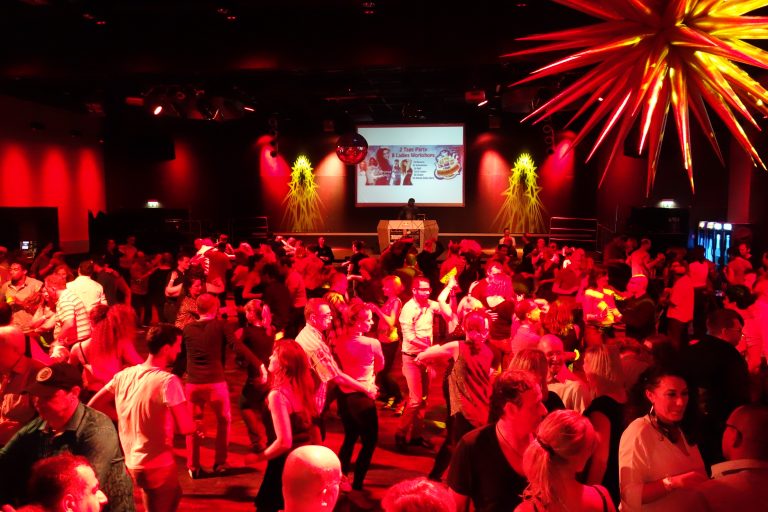 Die besten Salsa Parties in Düsseldorf Tanzguru.de